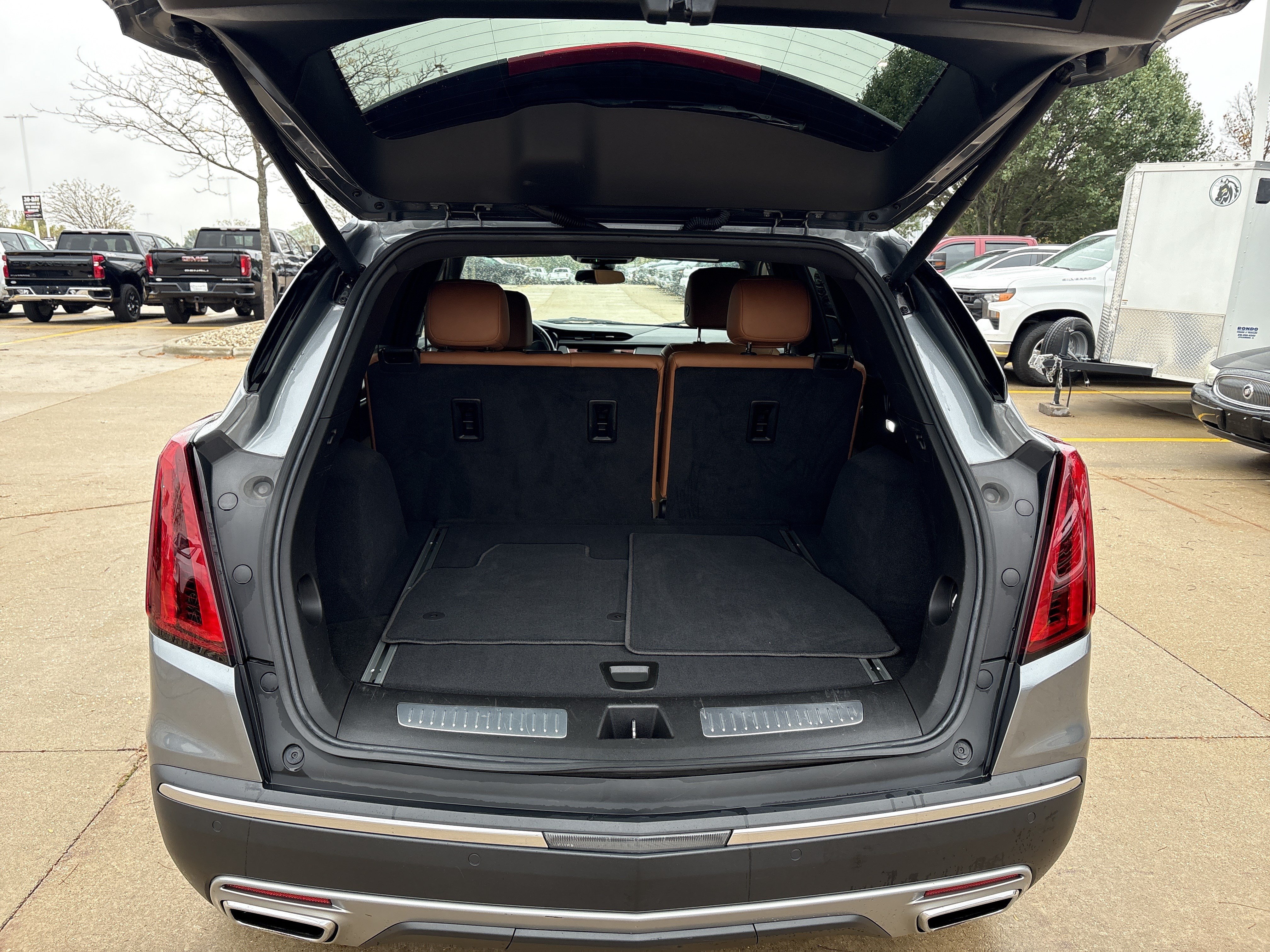 Used 2022 Cadillac XT5 Premium Luxury AWD/4WD image 16