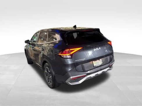 Used 2023 Kia Sportage LX image 6