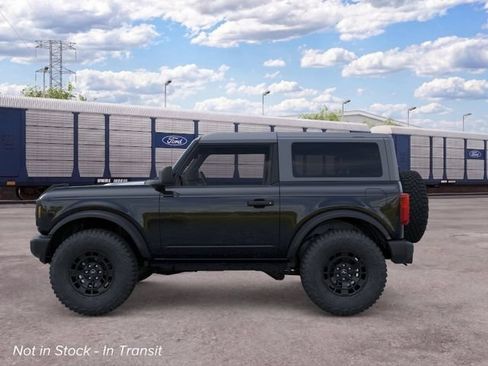 New 2026 Ford Bronco 2-Door w/ Sasquatch Package AWD/4WD image 3