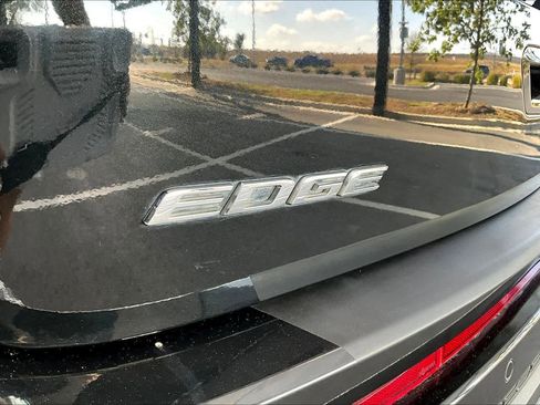 Used 2015 Ford Edge Sport image 7