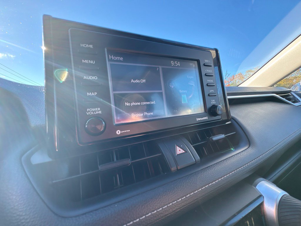 Certified 2020 Toyota RAV4 XLE w/ Convenience Package AWD/4WD image 24