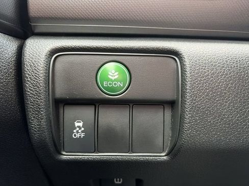 Used 2015 Honda Accord LX image 18