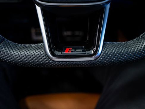 Used 2024 Audi RS 6 performance image 43