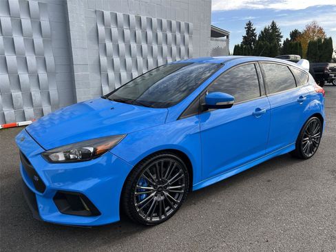 Used 2016 Ford Focus RS image 1