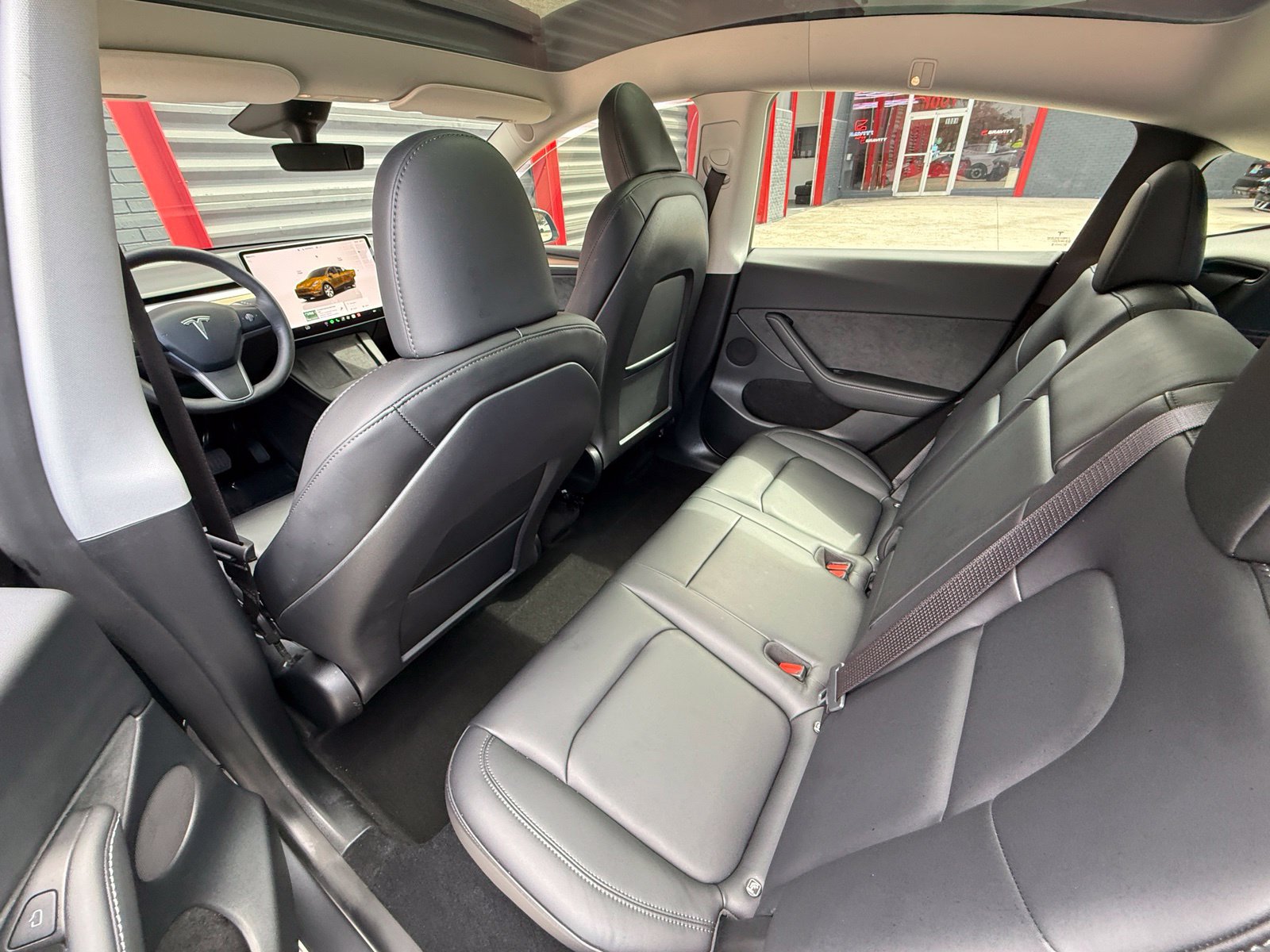 Used 2023 Tesla Model Y 2WD image 20