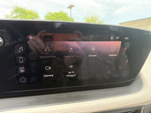 Used 2024 Buick Encore GX Avenir w/ Avenir Technology Package AWD/4WD image 13