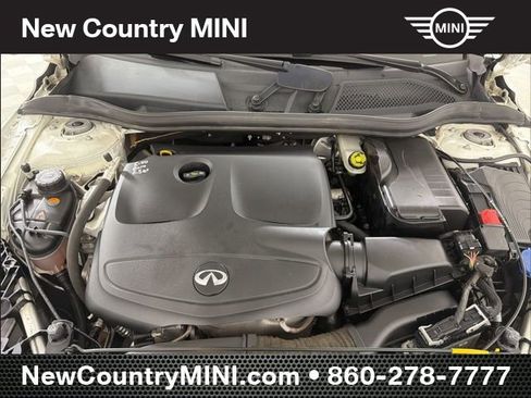 Used 2018 INFINITI QX30 Premium w/ Navigation Package image 29