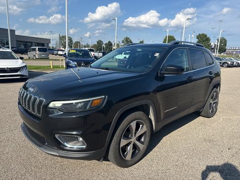 Used 2020 Jeep Cherokee Limited AWD/4WD image 10