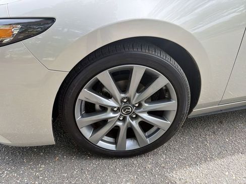 Certified 2025 MAZDA MAZDA3 s FWD image 10