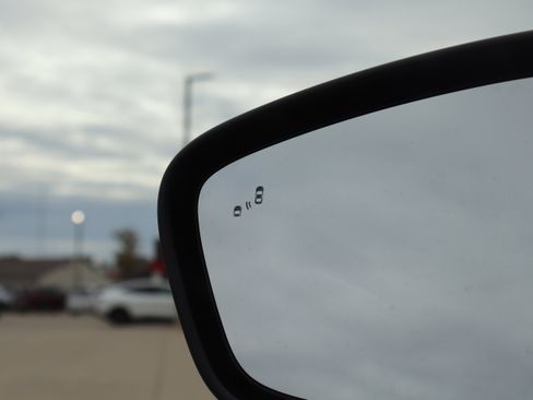 New 2025 Ford Escape SE image 23