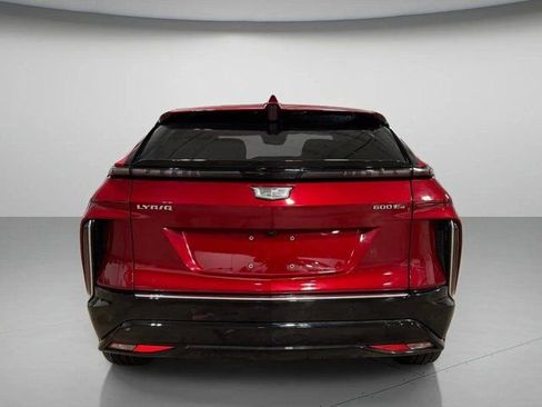 Used 2024 Cadillac Lyriq Luxury w/ LPO, Floor Liner Package image 4