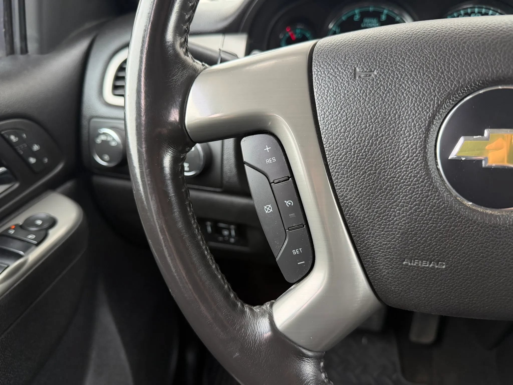 Used 2013 Chevrolet Silverado 3500 LTZ w/ LTZ Plus Package AWD/4WD image 21