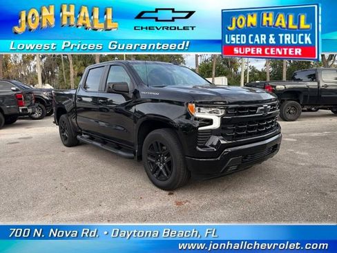 Used 2024 Chevrolet Silverado 1500 RST image 1