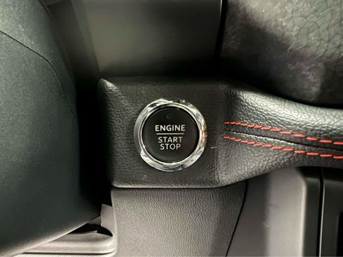 Used 2022 Ford Expedition Limited image 24