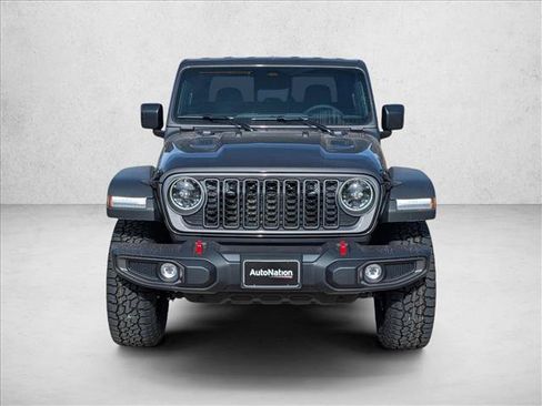 New 2026 Jeep Gladiator Rubicon w/ Steel Power Dome Hood Package AWD/4WD image 5
