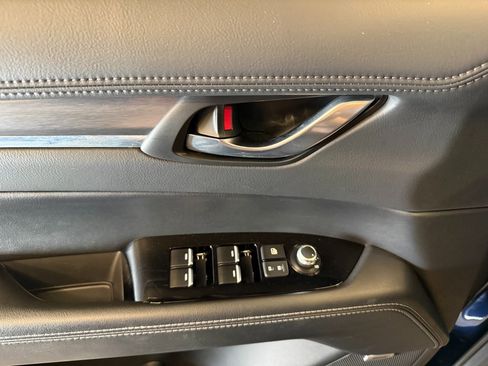 Used 2024 MAZDA CX-5 AWD 2.5 S w/ Premium Package image 19