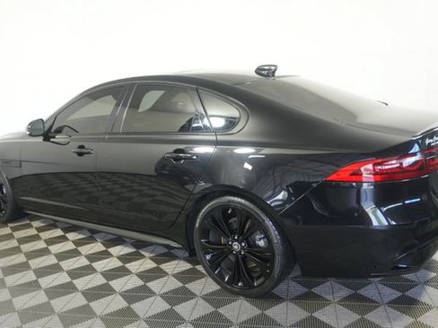Used 2024 Jaguar XF R-Dynamic SE AWD/4WD image 5