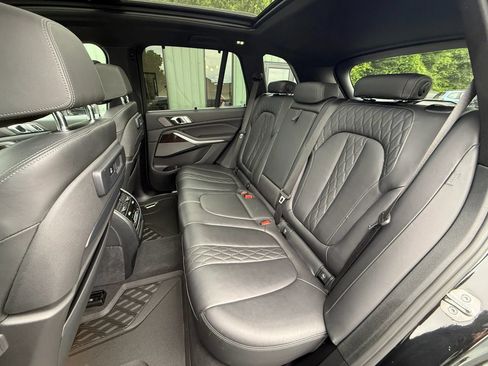 Used 2023 BMW X5 M50i w/ Executive Package AWD/4WD image 25