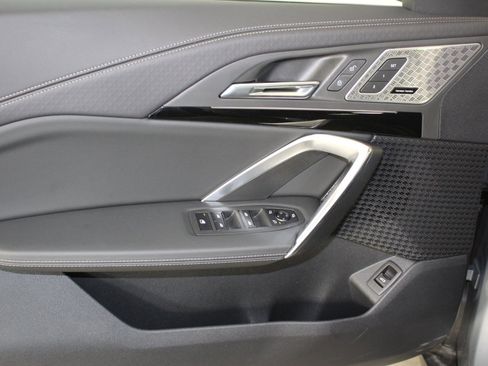 Certified 2025 BMW X2 xDrive28i w/ Premium Package image 12