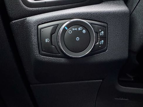 Used 2020 Ford EcoSport Titanium FWD image 34