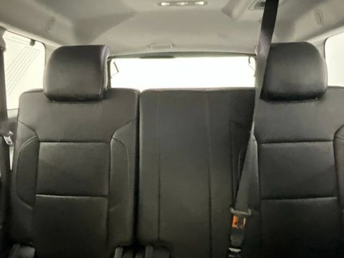 Used 2019 GMC Yukon XL Denali w/ Denali Ultimate Package AWD/4WD image 8