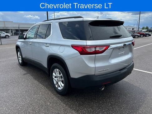 Used 2020 Chevrolet Traverse LT FWD image 6