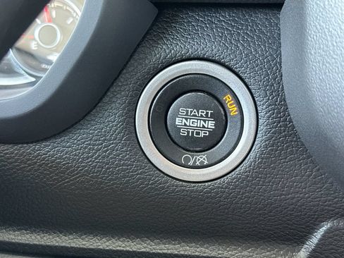 Used 2021 RAM 3500 Laramie AWD/4WD image 21