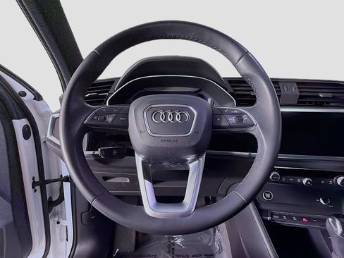 Used 2023 Audi Q3 2.0T Premium w/ Black Optic Sport Package AWD/4WD image 11