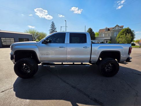Used 2018 GMC Sierra 1500 SLT image 49