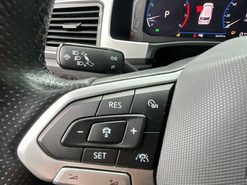 Used 2021 Volkswagen Atlas Cross Sport SEL Premium R-Line AWD/4WD image 22