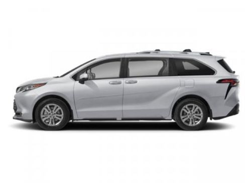 Certified 2024 Toyota Sienna Platinum image 3