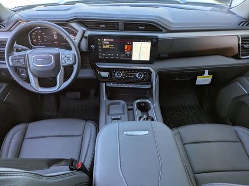 New 2026 GMC Sierra 3500 Denali w/ Denali Reserve Package AWD/4WD image 14