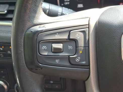 Used 2021 GMC Yukon Denali w/ Denali Premium Package AWD/4WD image 25