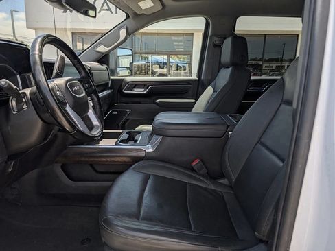 Used 2025 GMC Sierra 2500 SLT w/ SLT Convenience Package AWD/4WD image 46