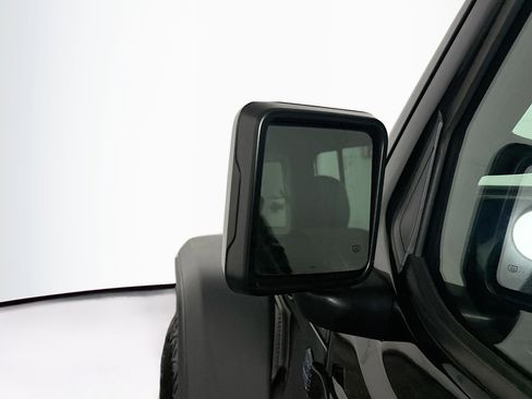 Used 2023 Jeep Wrangler Unlimited w/ Convenience Group image 16