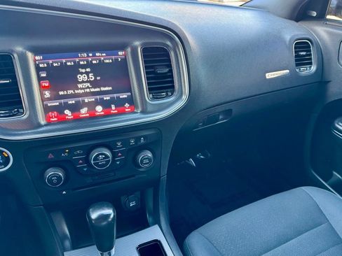 Used 2011 Dodge Charger Rallye image 30