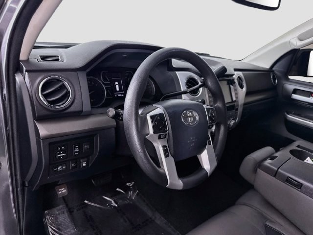 Certified 2020 Toyota Tundra SR5 AWD/4WD image 10