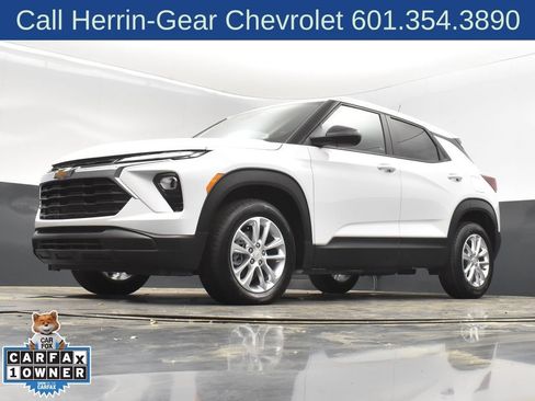 Used 2025 Chevrolet TrailBlazer LS w/ LS Convenience Package FWD image 39