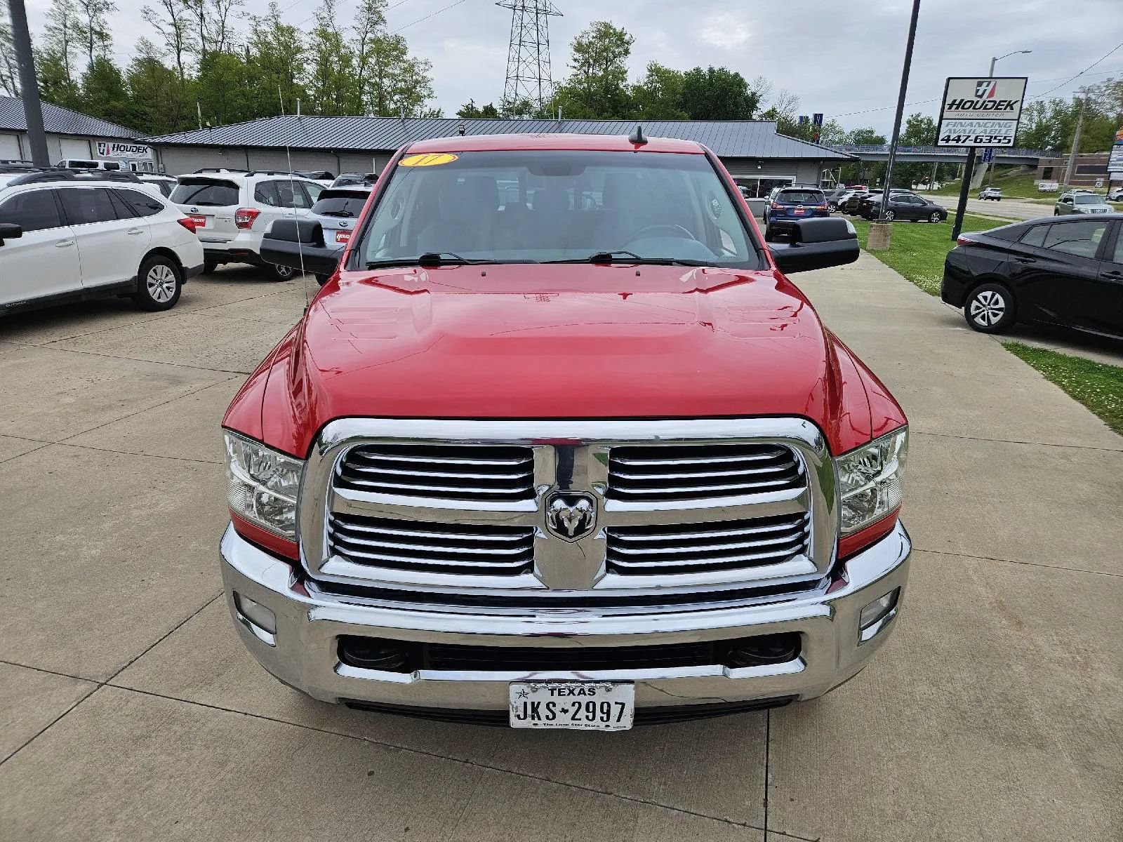 Used 2017 RAM 2500 Lone Star AWD/4WD image 2