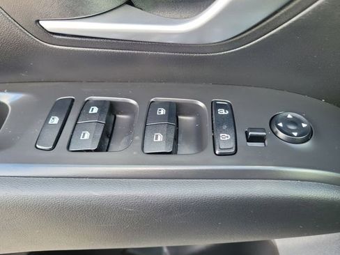 Used 2023 Hyundai Tucson SE image 20