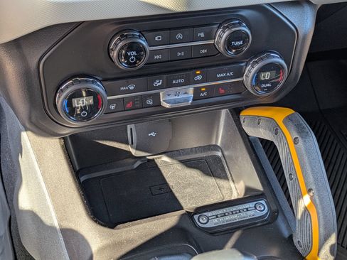 Used 2021 Ford Bronco Badlands AWD/4WD image 25