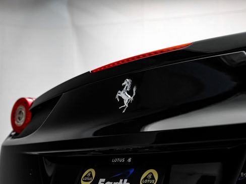 Used 2012 Ferrari 458 Italia Coupe image 32