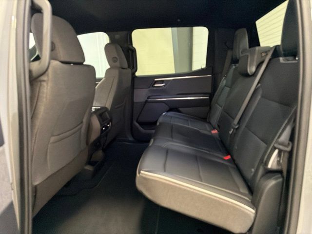 Used 2026 GMC Sierra EV Elevation AWD/4WD image 22