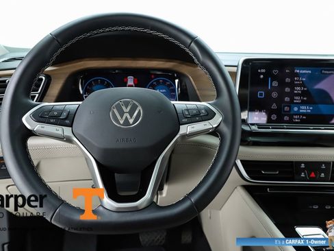 Used 2025 Volkswagen Atlas SE w/ Panoramic Sunroof Package image 20