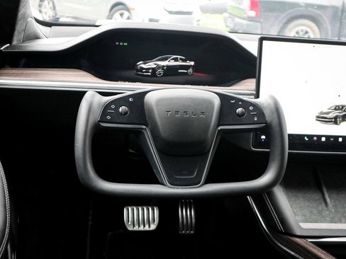 Used 2022 Tesla Model S AWD/4WD image 6