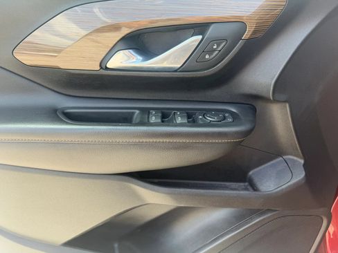 Used 2018 GMC Terrain SLE w/ Driver Convenience Package FWD image 7