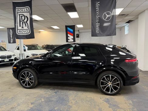 Used 2021 Porsche Cayenne S AWD/4WD image 11