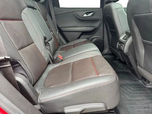 Used 2021 Chevrolet Blazer RS w/ Enhanced Convenience Package image 17
