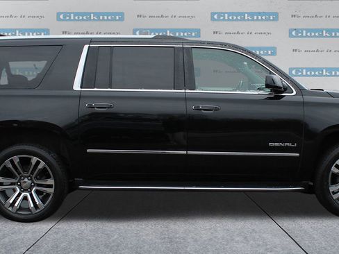 Used 2019 GMC Yukon XL Denali image 4