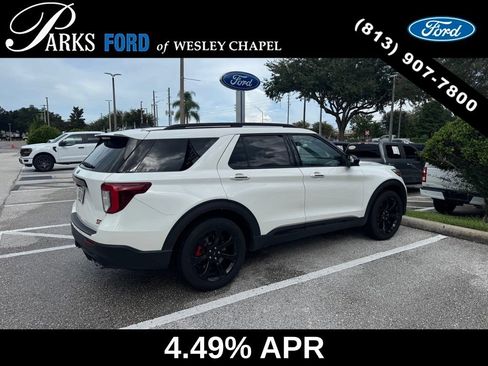 Used 2022 Ford Explorer ST w/ ST Street Pack RWD image 4